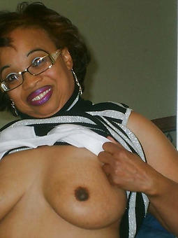 sexy black grannies down in the mouth pics