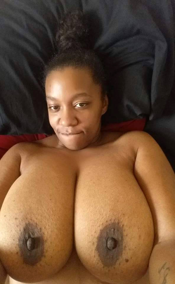 horny dark-skinned female selfie