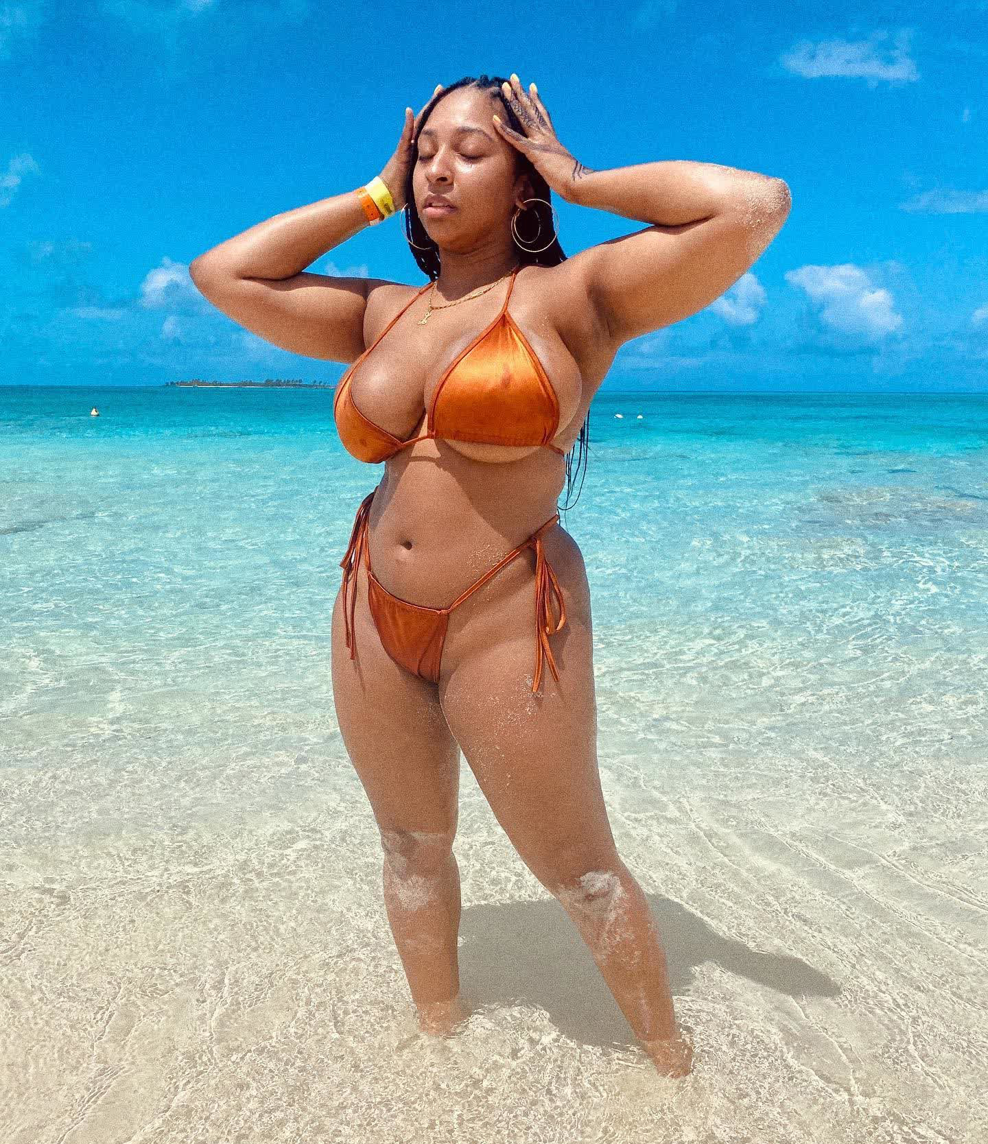disgraceful girls there bikinis unorthodox porn pics
