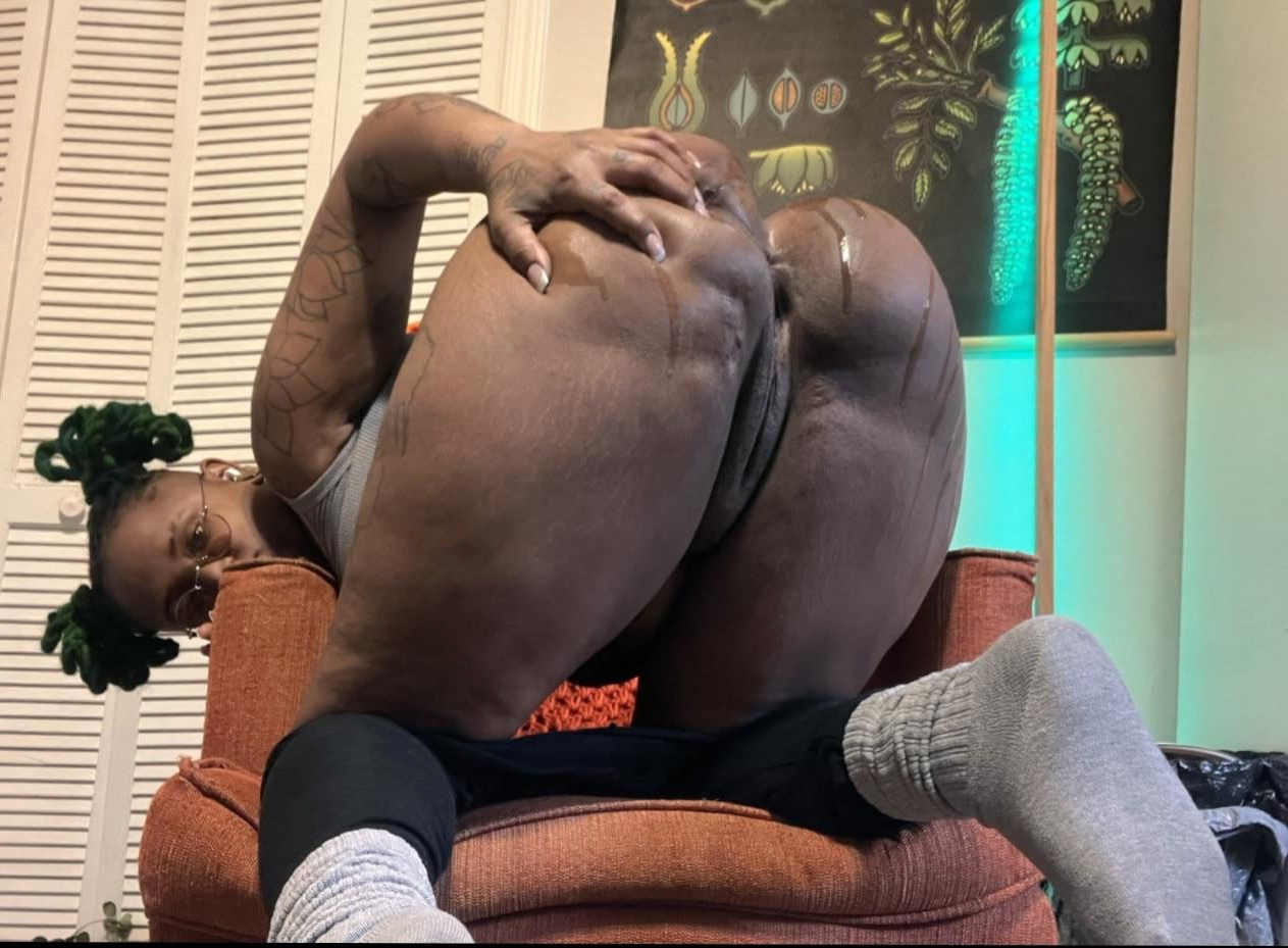 porn pics for beamy black juicy pain in the neck