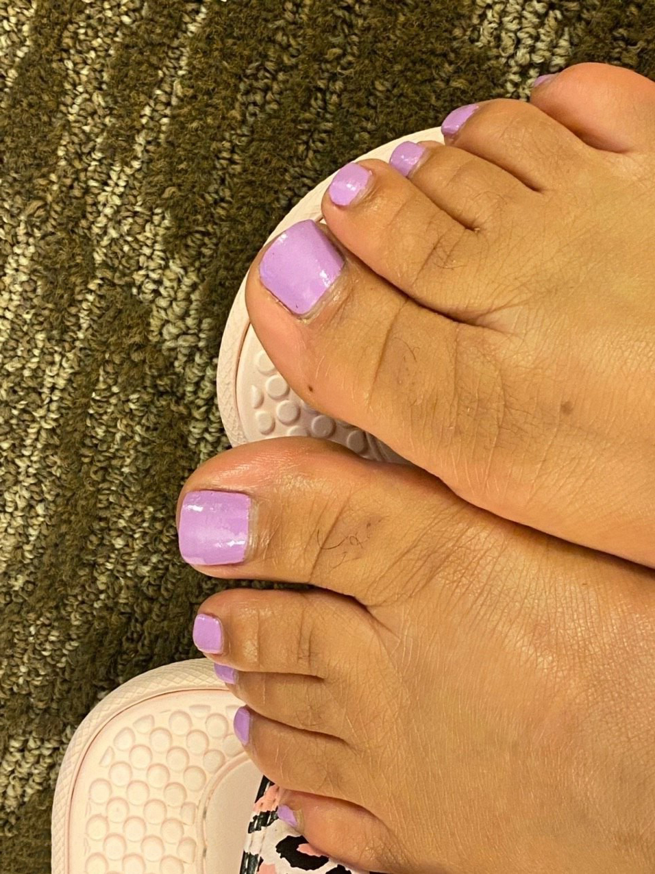 unqualified sexy funereal legs pics