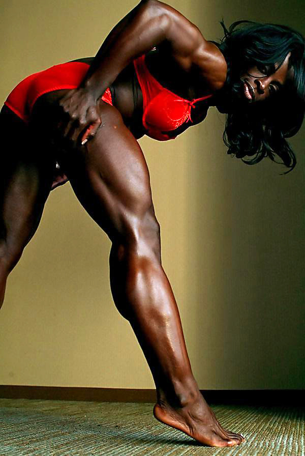 amature hot dark womanlike muscle